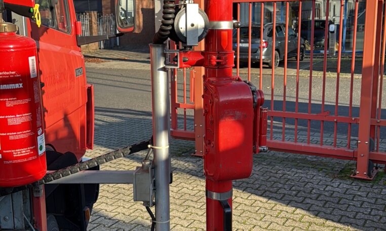 7D2C6D04 203C 4F9E B8E9 B8FD0B4B1E51